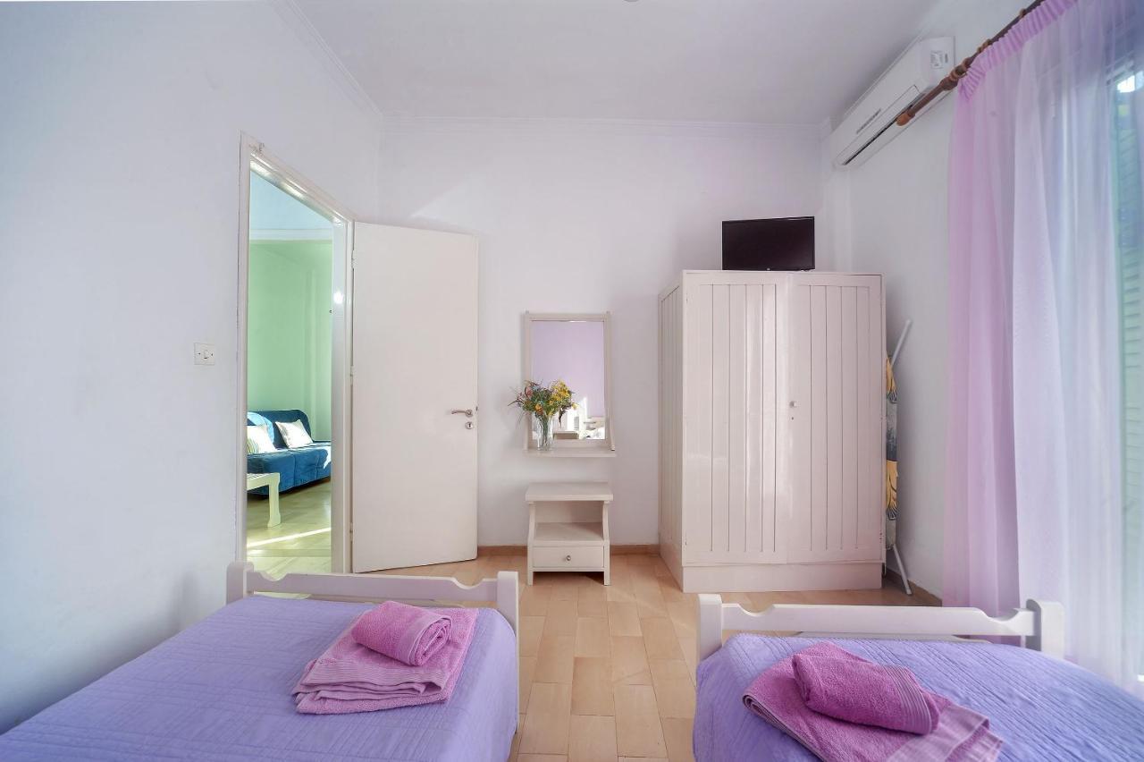 Penelope - Loggos Apartments Longós エクステリア 写真
